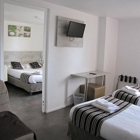Brit Hotel Bosquet Carcassonne Cite Exterior photo