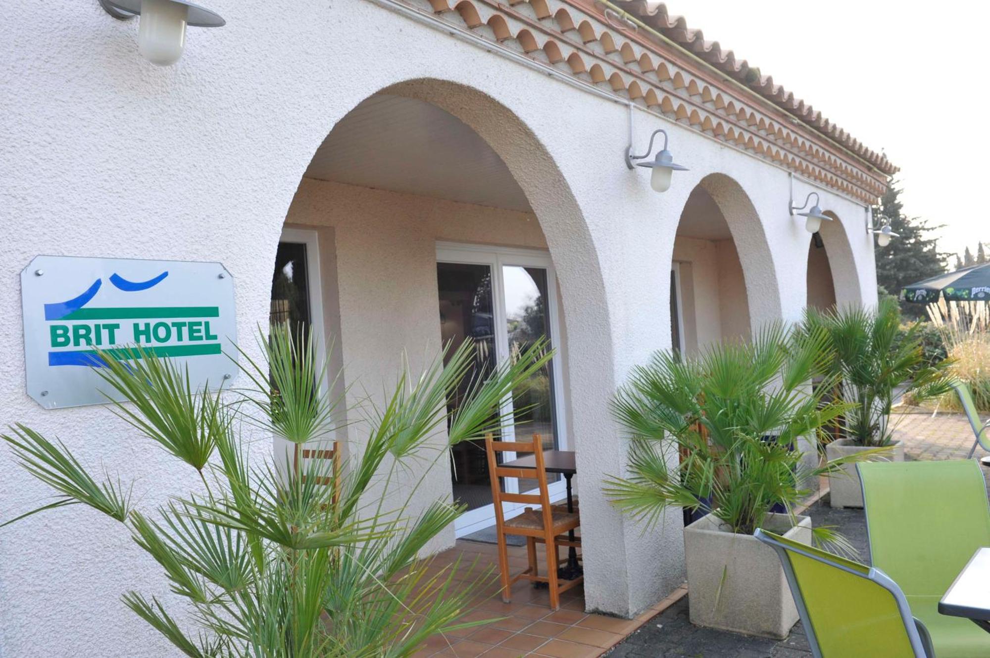 Brit Hotel Bosquet Carcassonne Cite Exterior photo