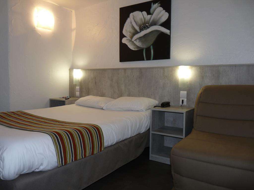Brit Hotel Bosquet Carcassonne Cite Room photo